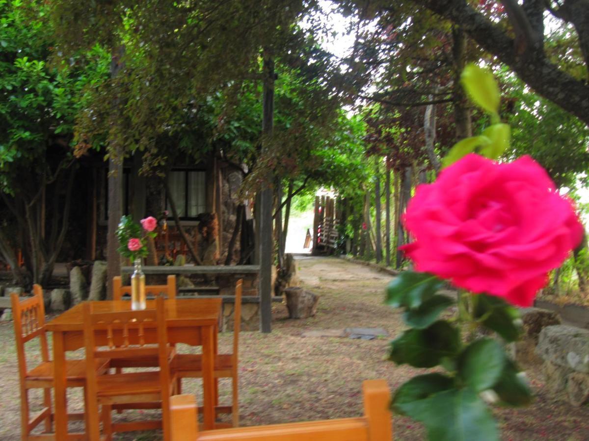 Hotel Las Cavenes Del Cabaco Zewnętrze zdjęcie